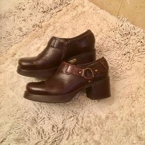 Mia Brown Leather Ankle Boots - Sz 8M